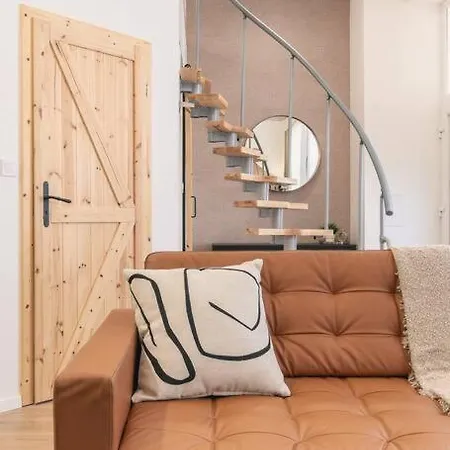 Design By Nw