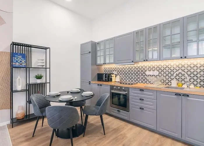 Design By Nw * Budapest