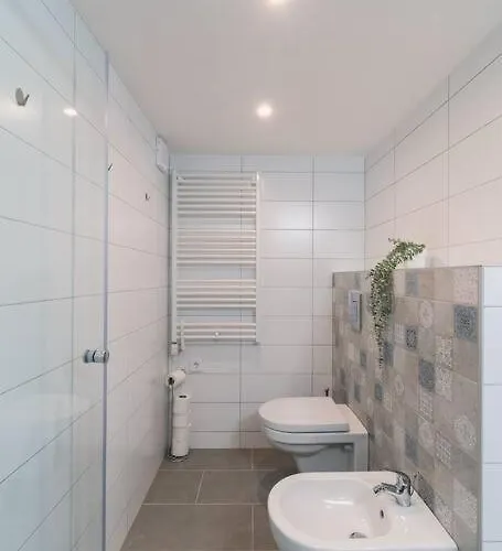 Design By Nw * Budapest